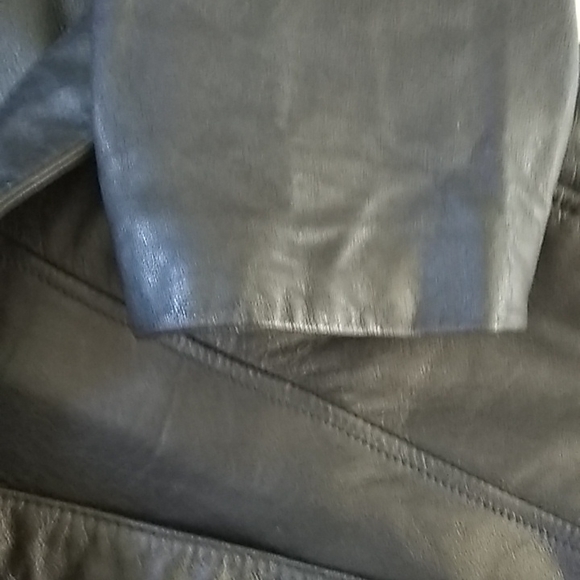 Wilsons leather coat. Thinsulate ultra. - Picture 7 of 16